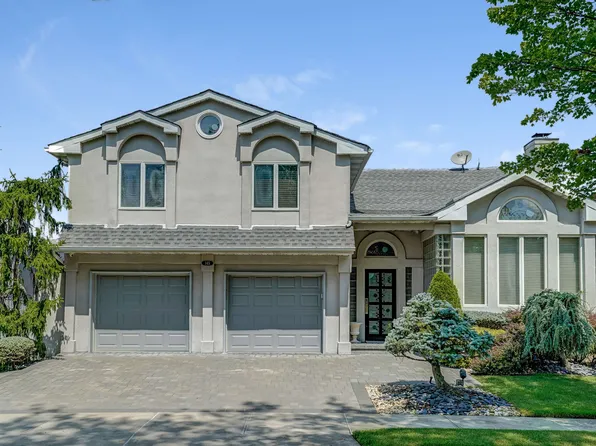 145 West Cedarview Avenue image 1 of 1