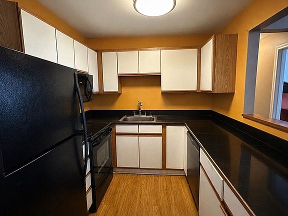 2nd image of 90 McKinstry Ave APT 106