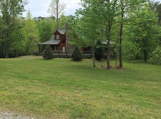 76 Bevan Ln E, Blue Ridge, GA 30513