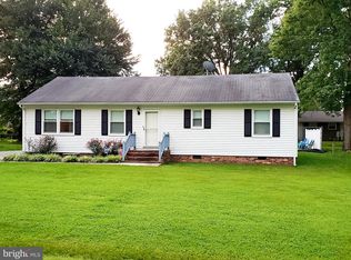545 Ware Ave, Tappahannock, VA 22560