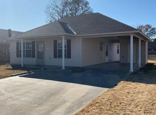 702 S 4th St, Paragould, AR 72450
