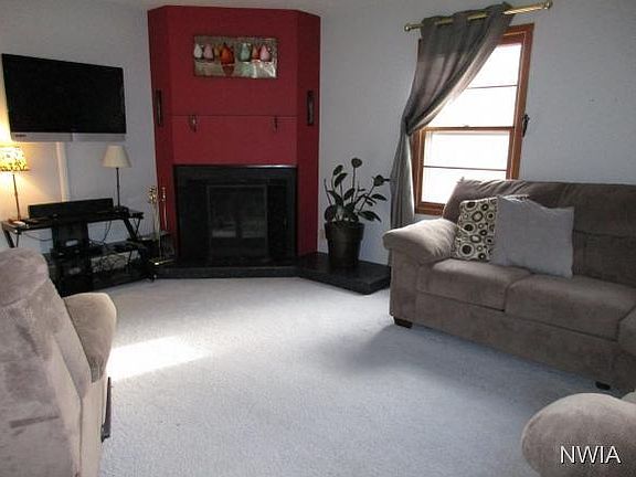 4th image of 4801 Lorraine Ave