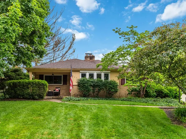 8357 Richland Dr, Cincinnati, OH 45255