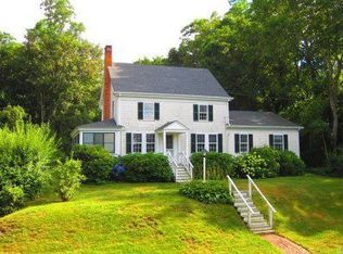 99 Thacher Shore Rd, Yarmouth Port, MA 02675