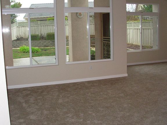 4th image of 6001 Buggy Whip Ln