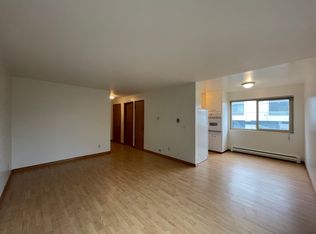 2117 Nob Hill Ave N #3, Seattle, WA 98109