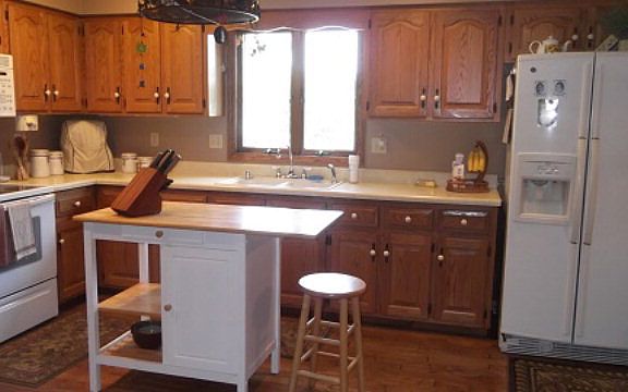 3rd image of 824 Arrowhead Dr