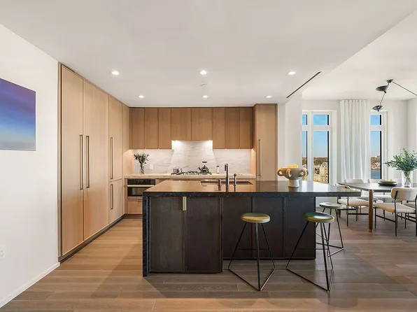 543 W 122nd St #20A, New York, NY 10027