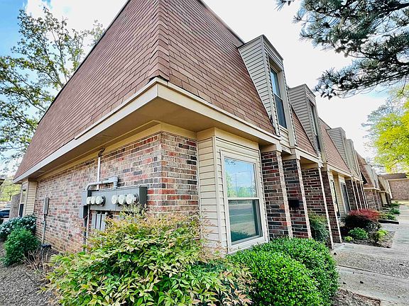2nd image of 6605 Poplar Ave #6605