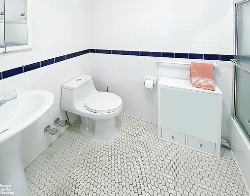 Rented by Brown Harris Stevens | media 12