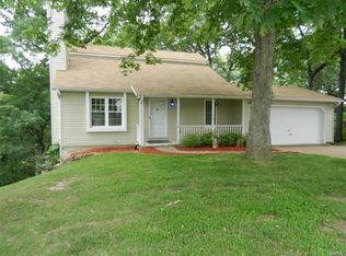 4144 Carolyn Dr, High Ridge, MO 63049