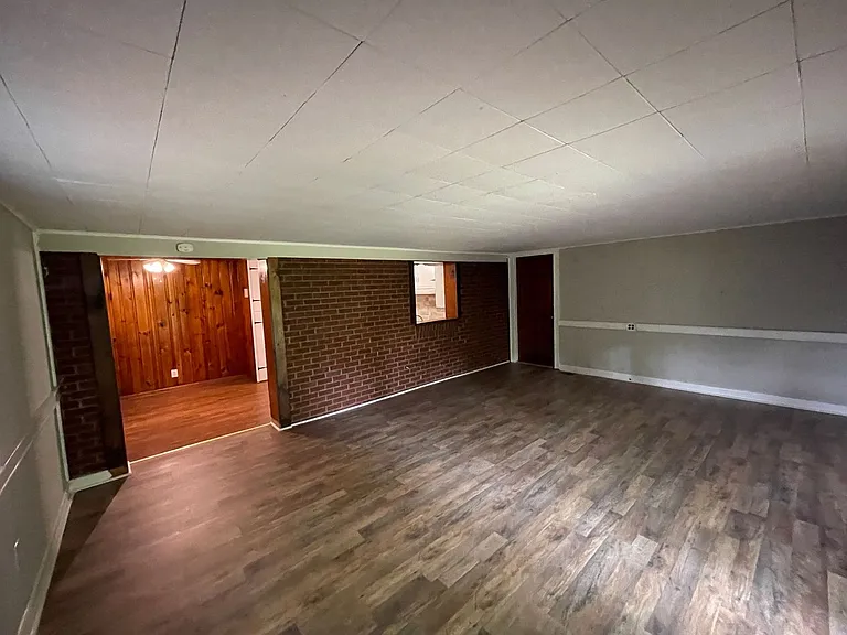 709 Branton Dr — Photo 12
