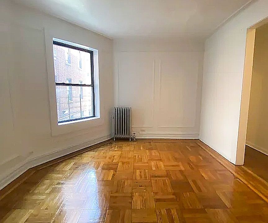 1st image of 2719 Morris Ave APT 1E