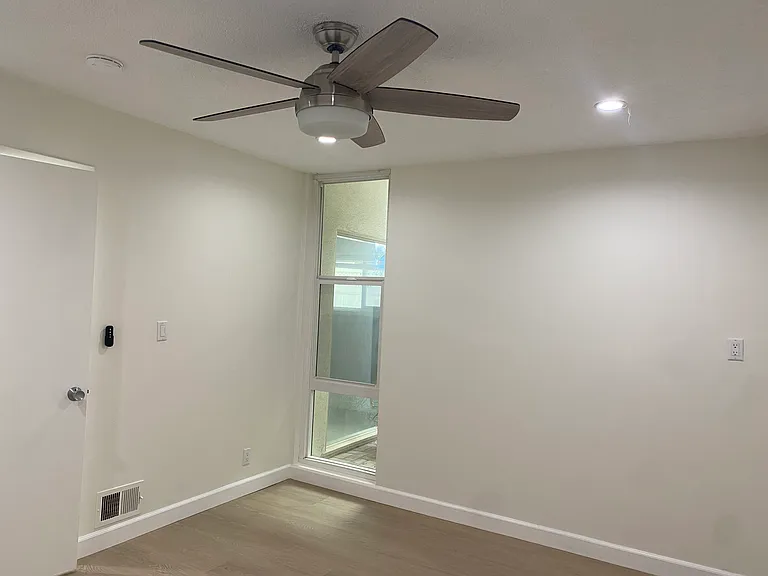 33911 Diana Dr #2 — Photo 6