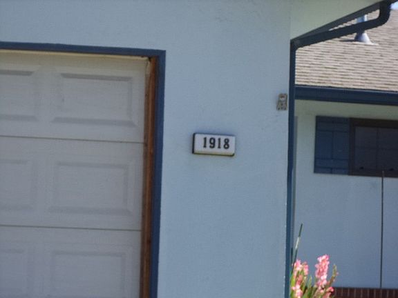 5th image of 1918 W Pine St