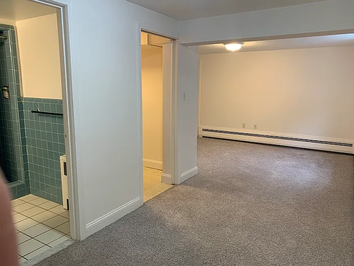 7 Harris Cir #11 — Photo 6