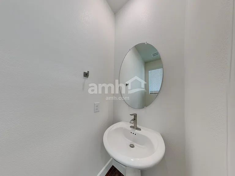 6035 Theodore St — Photo 11