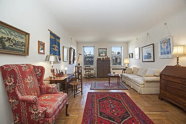 Sold by Kleier Residential | media 15