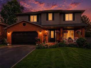 52 Beckett Dr, Brantford, ON N3T 6G2