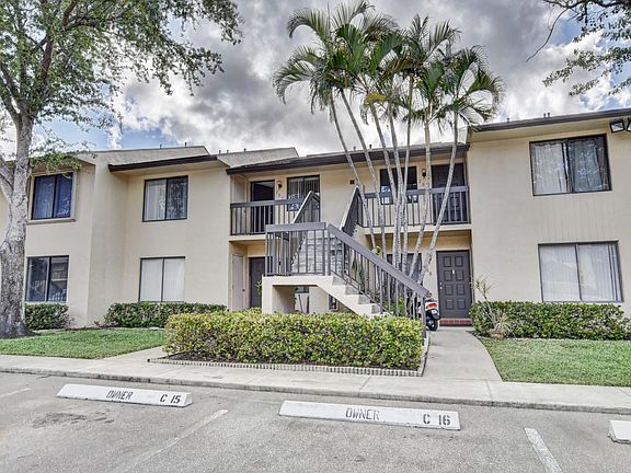 2nd image of 21943 Remsen Terrace #207