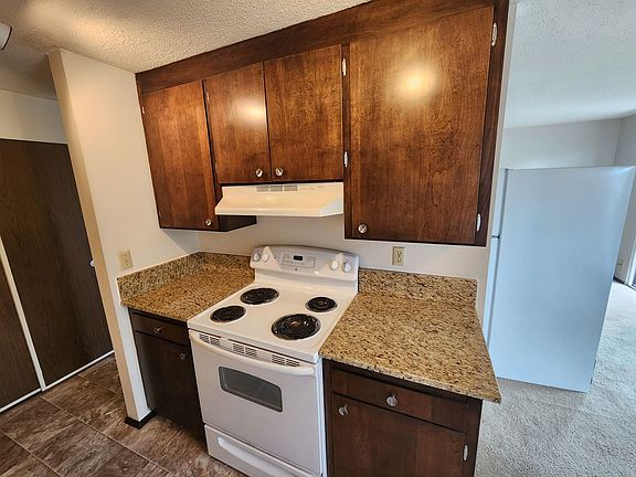 4th image of 2210 Franklin Ave E APT 201