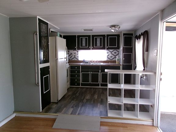 3rd image of 2701 34th St N #147