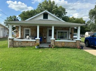 323 W Grant St, Republic, MO 65738