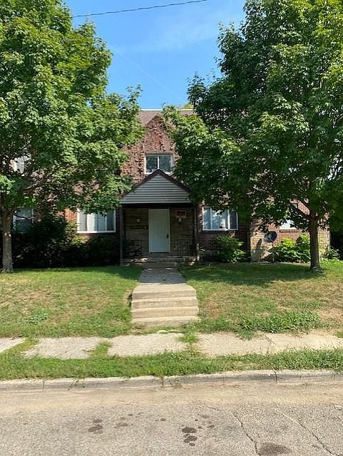 1st image of 265 Victor Ave #4