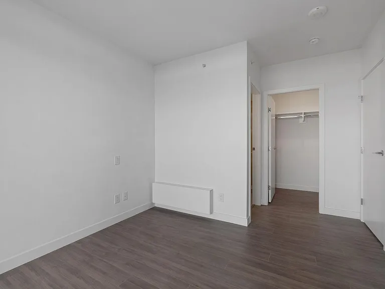 13615 Fraser Hwy #3803 — Photo 2