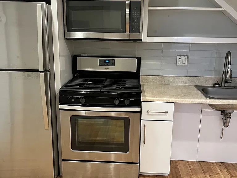 1711-1713 Fairmount Ave #1 — Photo 4