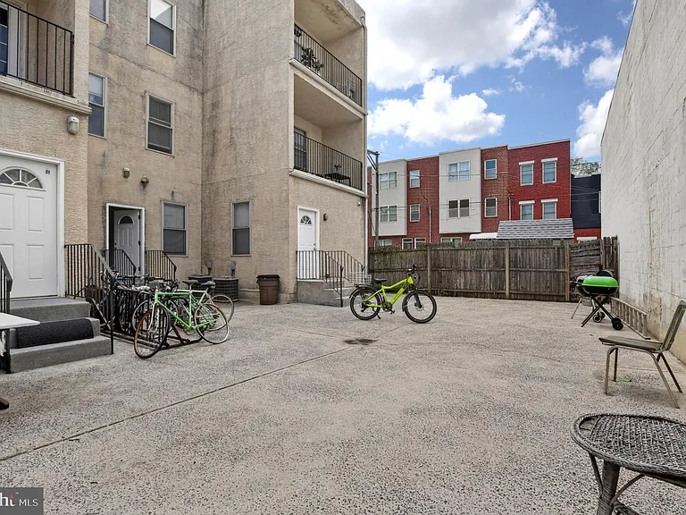 4011 Baring St #5 — Photo 15