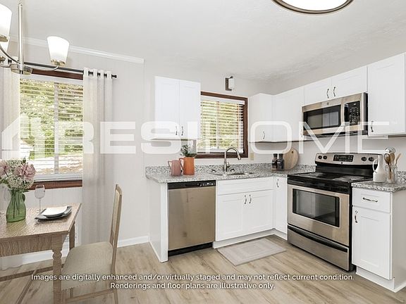 3rd image of 467 Burgundy Ct