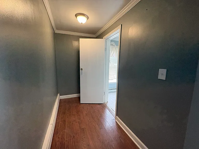 307 W South St — Photo 3