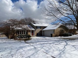 1502 Eagle Vista Dr, New Lenox, IL 60451