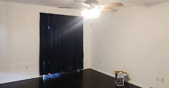 5th image of 2334 Burns St