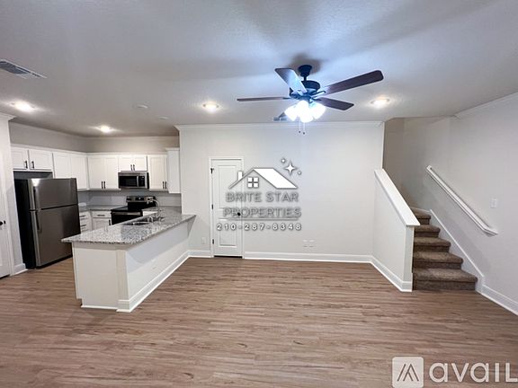 5th image of 10311 Candlewood Way #102