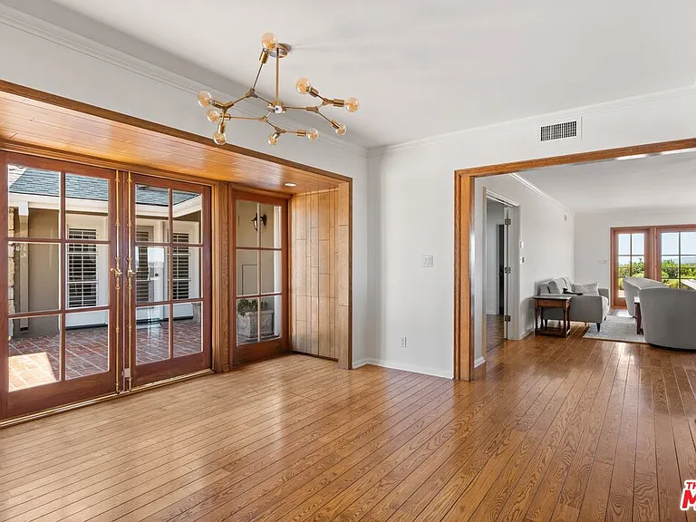 2317 Kimridge Rd — Photo 19