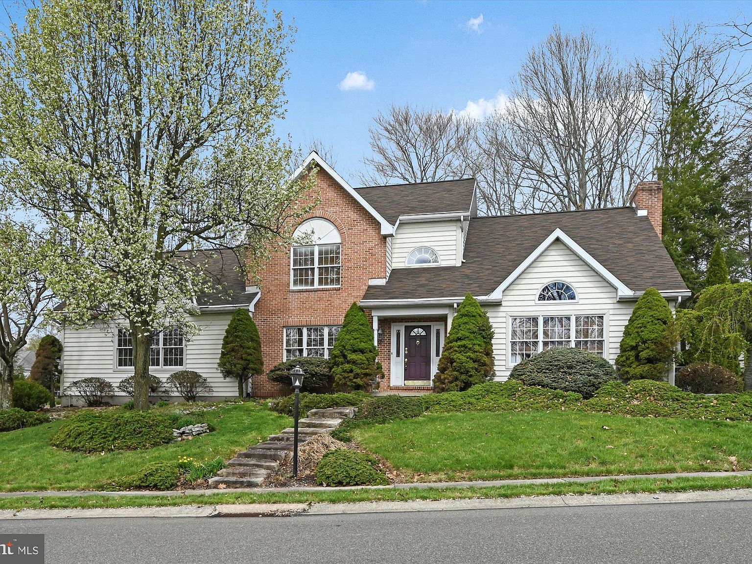 202 Norwegian Woods Dr, Pottsville, PA 17901 Zillow