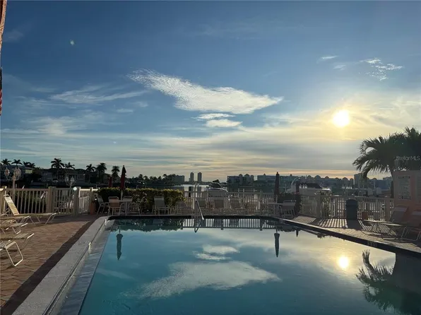 8911 Blind Pass Rd, Saint Pete Beach, FL