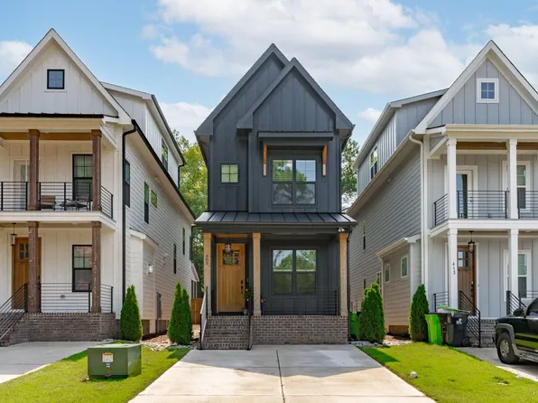 409 S Tunstall Ave, Apex, NC 27502