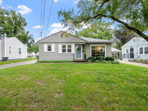 4042 40th St, Des Moines, IA 50310