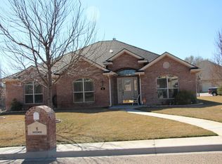 8 Jynteewood Cir, Canyon, TX 79015