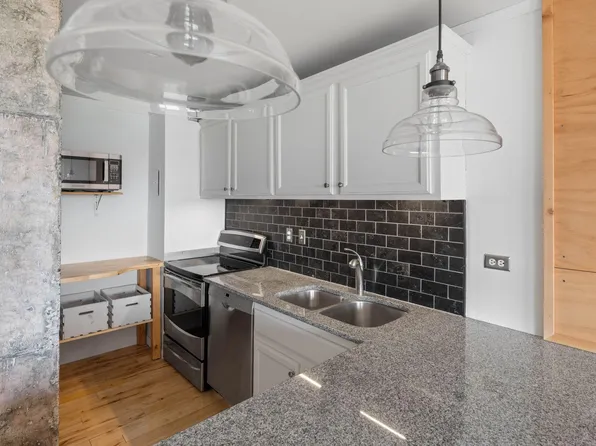 19 S 1st St APT B2706, Minneapolis, MN 55401