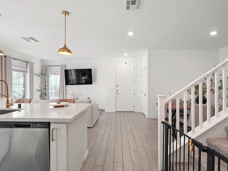 219 Cordelia Cove Ave #514 — Photo 3
