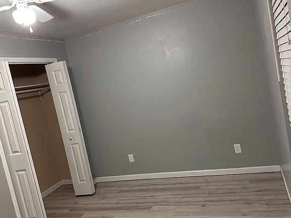 2nd image of 35 Fox Hollow Dr #35