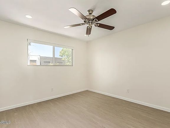 5th image of 5525 E Thomas Rd Unit O11