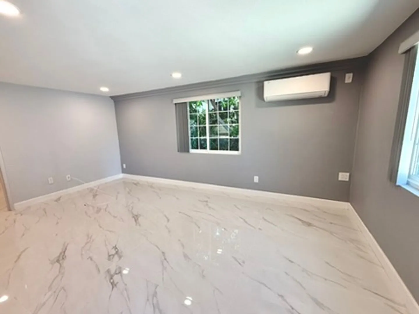 Spacious & Beautifully Upgraded 2-Bedroom Home with Private Yard — Photo 4