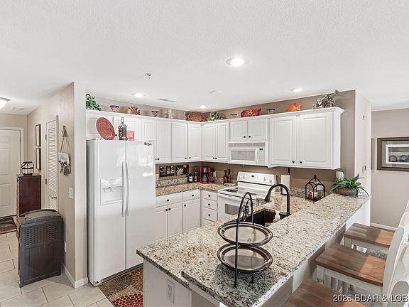 5th image of 770 Pershing Dr #3A