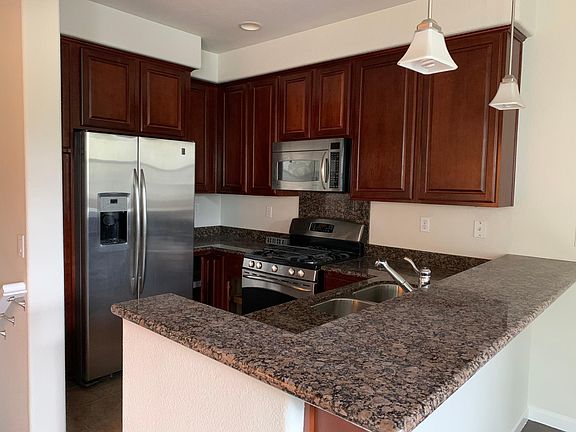 3rd image of 1189 Sierra Madres Ter #1189