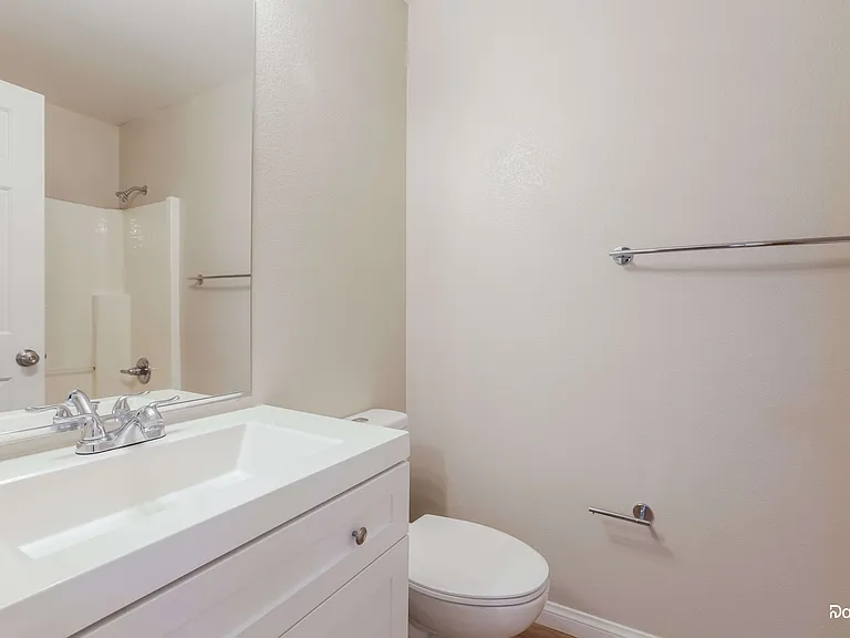 8564 Blowing Pines Dr — Photo 10